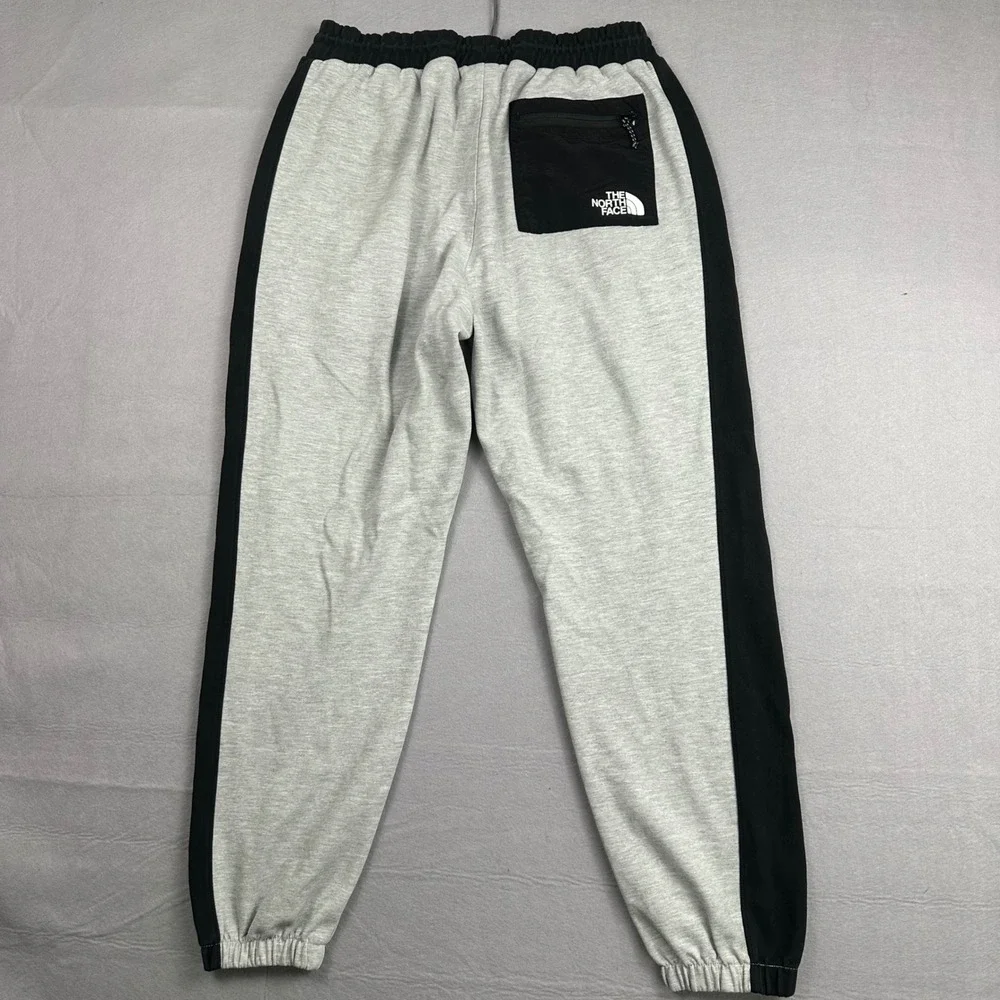 The North Face Mens Joggers Grey Black Colorblock Sweatpants A7UQ1 Size Medium